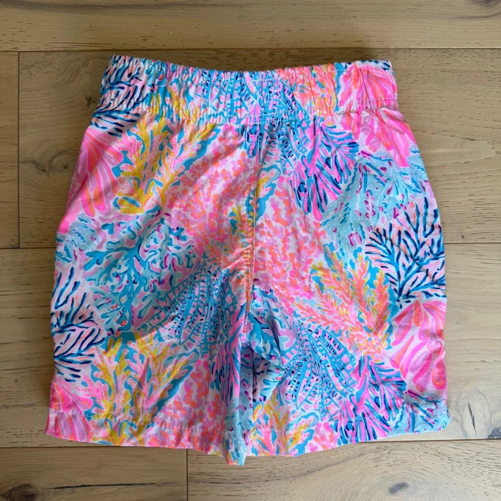 Lilly Pulitzer Boys Junior Capri Trunk Swim Shorts Coral Print Pink Blue XS 2-3